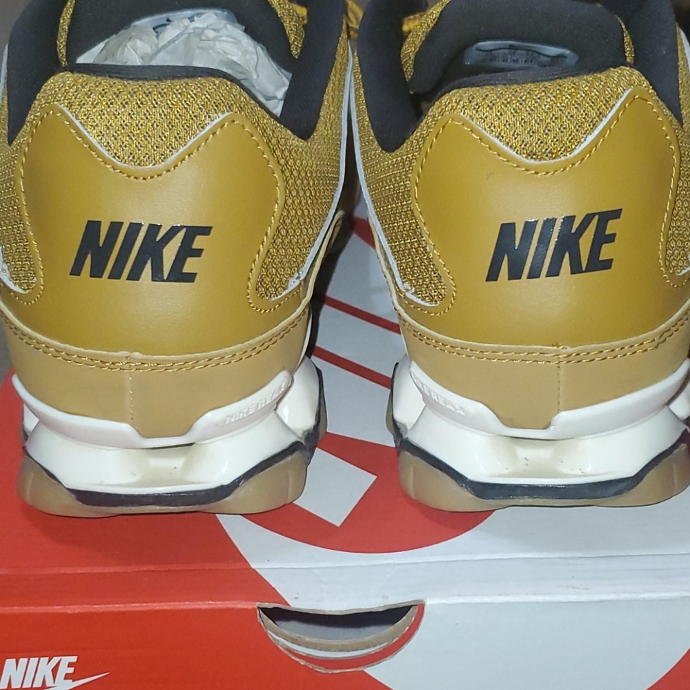 COPY - Nike Reax 8 TR Wheat